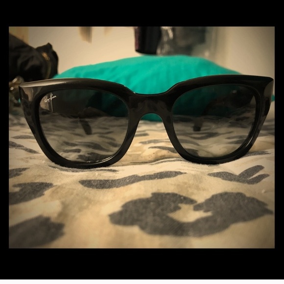 Ray-Ban Accessories - Ray Ban Sunglasses